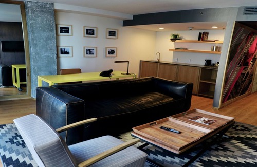 Downtown El Paso Hotel | Hotel Indigo El Paso Downtown by IHG