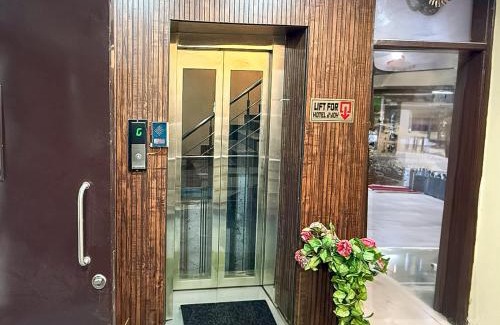 Karol Bagh Hotel | Hotel J Premium - Karol Bagh