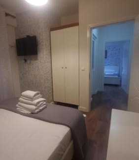 Qender Hotel | Hotel Klironomi