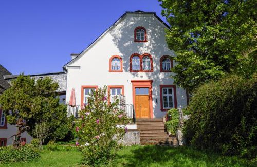 Maring-Noviand Hotel | Hotel Klostermühle Siebenborn