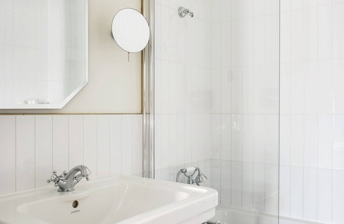 Montparnasse Hotel | Hotel Léopold - Orso Hotel