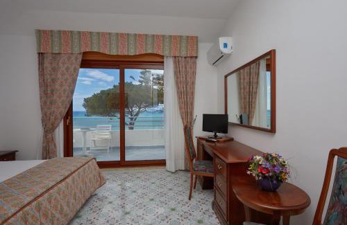 Belvedere Marittimo Hotel | Hotel La Castellana
