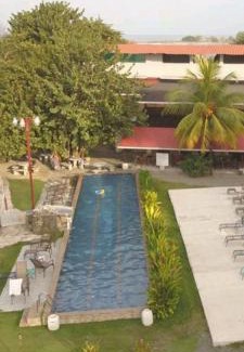 Santa Lucia Hotel | Hotel la Cueva Limon