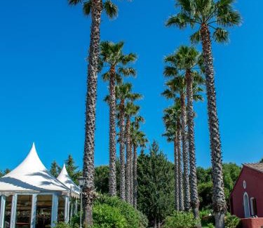 Cote d'Azur- French Riviera Hotel | Hotel La Romarine