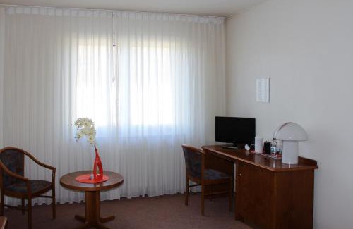 Rosbach vor der Hoehe Hotel | Hotel La Taverna