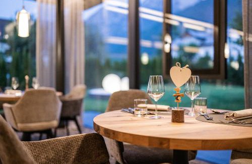 Valle San Silvestro Hotel | Hotel Laurin