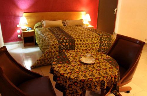 Marcory Hotel | Hotel Le Marly