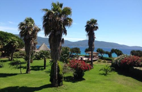 Olmeto Hotel | Hotel Le Ruesco