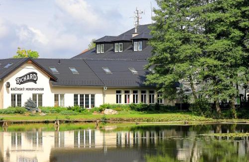 Racin Hotel | Hotel Leopold Račín
