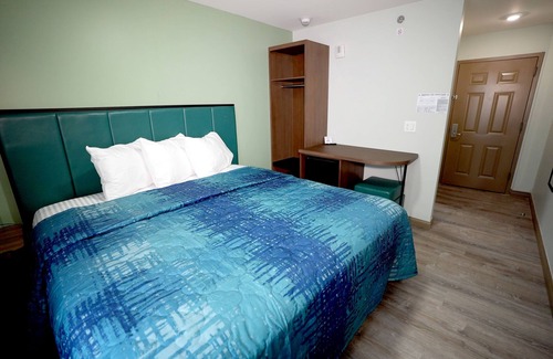 Queens Hotel | Hotel Liberty Inn & Suites - JFK