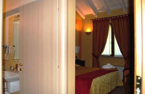 Gambolo Hotel | Hotel Locanda Da Carla