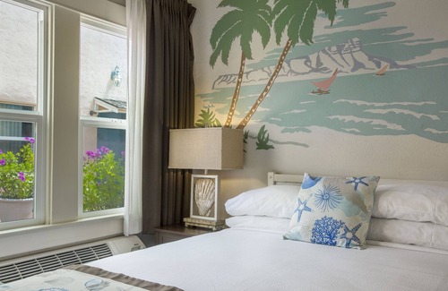 Avalon Hotel | Hotel Mac Rae