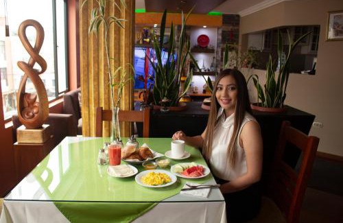 Ambato Hotel | HOTEL MADURAI