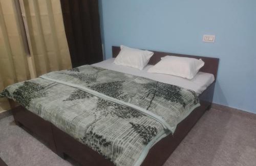 Pipalkoti Hotel | Hotel mangal lok
