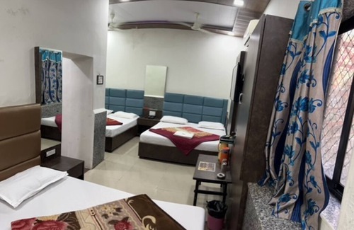 Mount Abu Hotel | Hotel Mansarovar