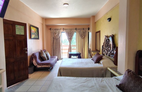 Ixtapa - Zihuatanejo Hotel | Hotel Marbella Playa Larga