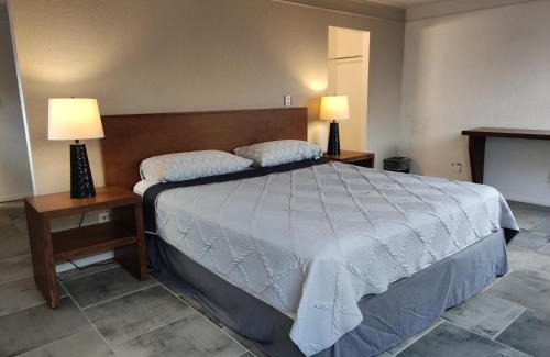 Juarez Municipality Hotel | HOTEL MARIPINA