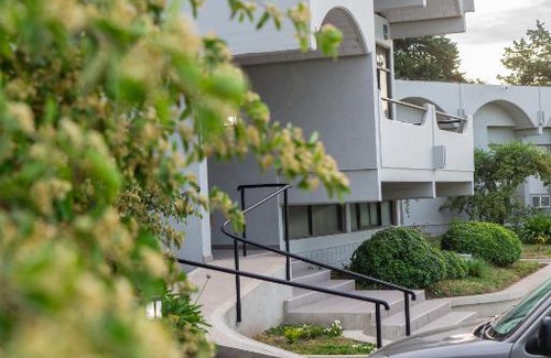 Roque Perez Hotel | Hotel Mayoral