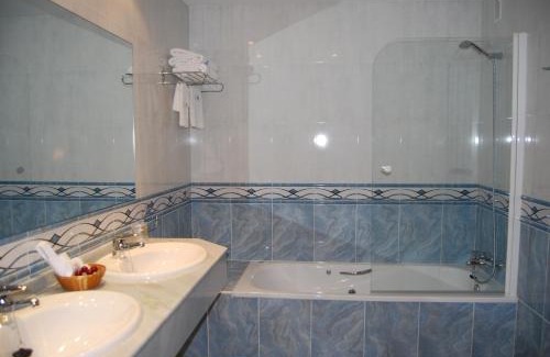 Castro de Sanabria Hotel | Hotel Meleiros