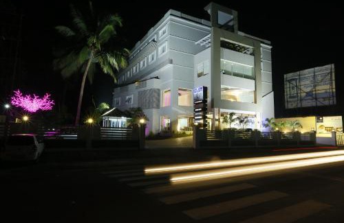 Thodupuzha Hotel | Hotel Moonlit Regency