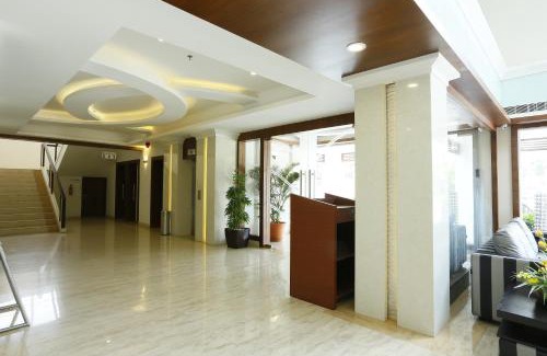 Thodupuzha Hotel | Hotel Moonlit Regency