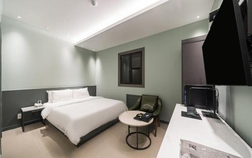 Paldal-gu Hotel | HOTEL MYEONG JAK