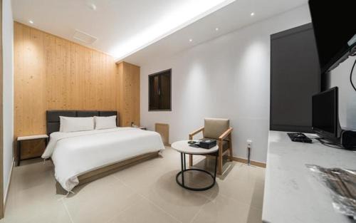 Paldal-gu Hotel | HOTEL MYEONG JAK