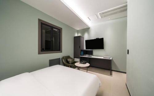 Paldal-gu Hotel | HOTEL MYEONG JAK