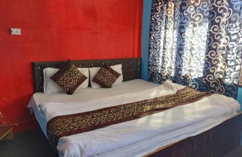 Nainital Hotel | Hotel Naini Lake View Mall Road Nainital