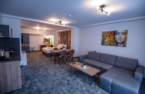 Stip House | Hotel Necko