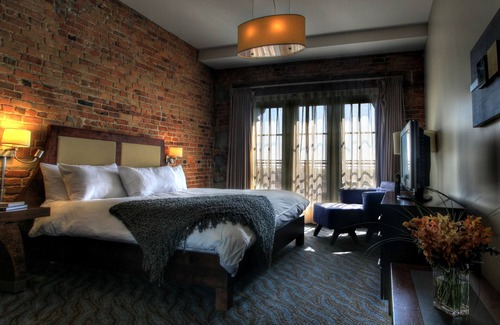 Old Montreal Hotel | Hotel Nelligan