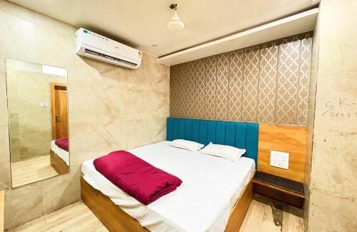 Ajmer Hotel | Hotel Nenu-Mal ajmer AC OR NON AC Both Room