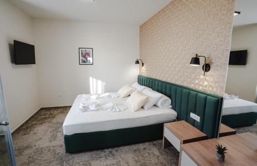 Dvorovi Hotel | HOTEL NEST