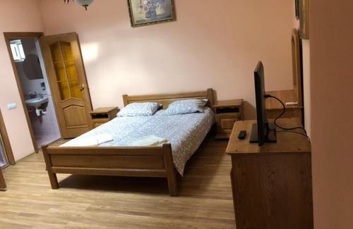 Mukachevo Hotel | Hotel Nikolet