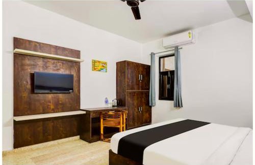 Ujjain Hotel | HOTEL NIRVANA PALACE Near Shri Mahakaleshwar Jyotirlinga Temple - BEST HOTEL