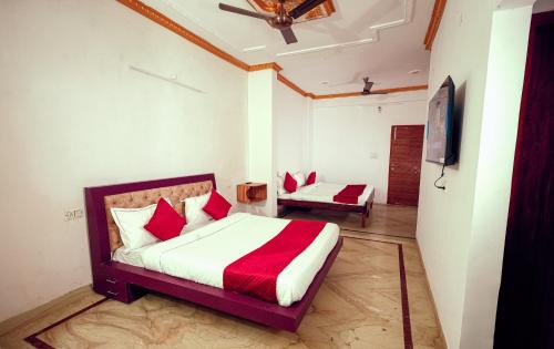 Zirakpur Hotel | Hotel November 1 min from zirakpur bus stand