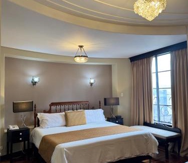 Villa Nueva Hotel | Hotel Nutibara