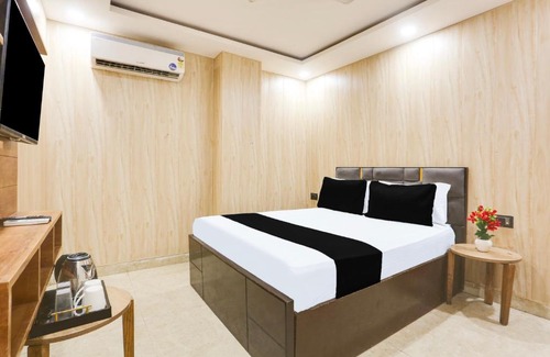 New Delhi Hotel | Hotel O 7 Heven Hotel