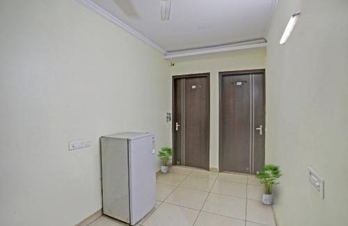 Sector 39 Hotel | Hotel O Mahadev Guest House