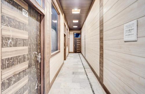 Mathura Hotel | Hotel O Mayur Resort