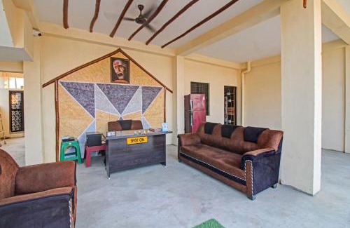 Nagpur Hotel | HOTEL O MID STAR