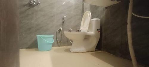 Rudrapur Hotel | Hotel O Raj Ambessy
