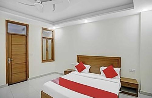 Paharganj Hotel | Hotel O Shbad Deluxe