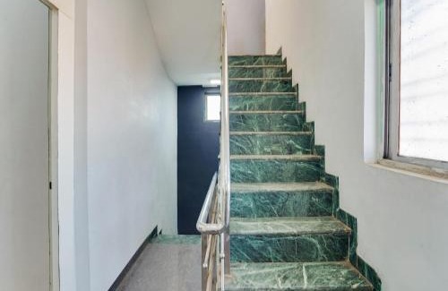 Jabalpur Hotel | Hotel O Shree Siddh