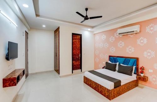 Sector 27 Hotel | Hotel O The Moon