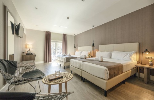 El Born Hotel | Hotel Oasis