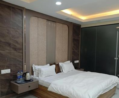 New Delhi House | Hotel Occasion Inn