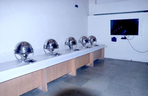 Karol Bagh Hotel | Hotel OM Delhi-Near Karol Bagh Metro Station