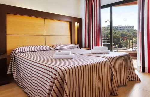 Les Meravelles Hotel | Hotel Pabisa Chico