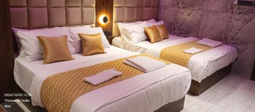 Thirunallar Hotel | Hotel Pandian